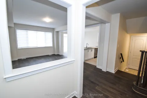 22 stern Drive, ON L3B 0M2