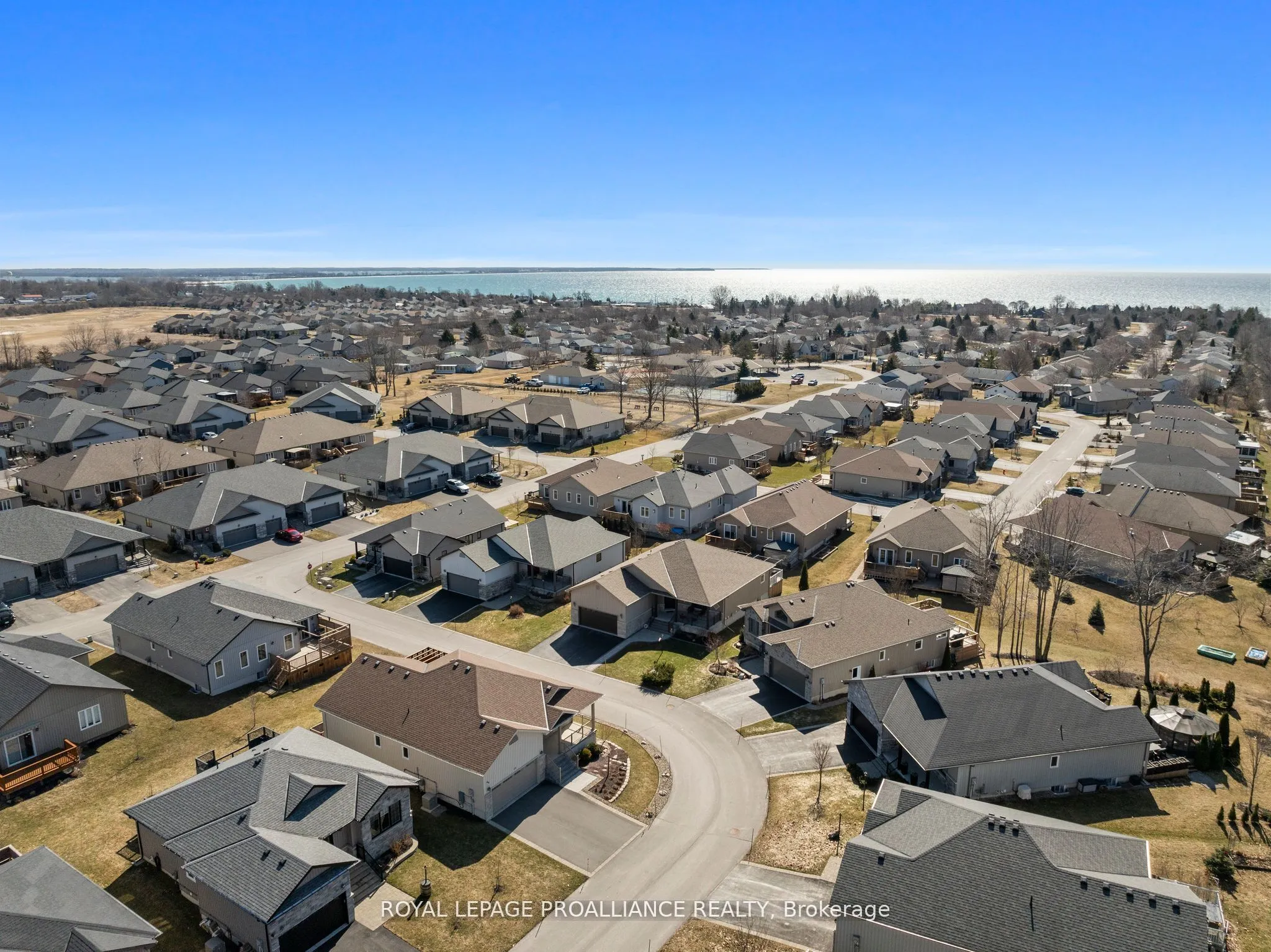 5 Conger Drive, ON K0K 3L0