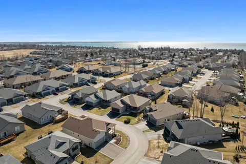 5 Conger Drive, ON K0K 3L0