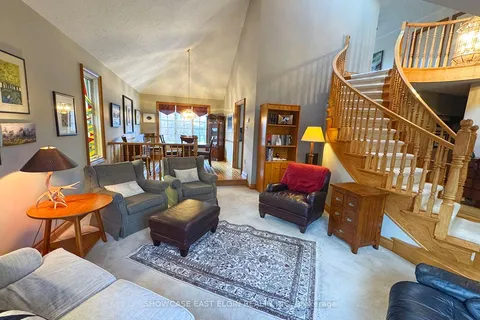 28 Sinclair Crescent, ON N5H 3B7