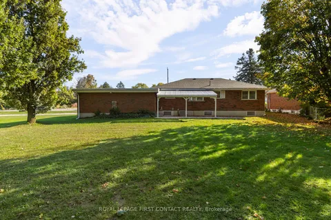 482 St. Vincent Street, ON N4L 1C6