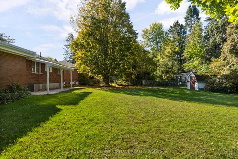 482 St. Vincent Street, ON N4L 1C6