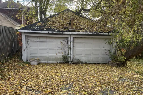 28 MCEWEN Avenue, ON K7A 2K4