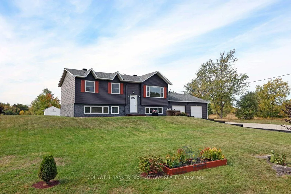 1181 Holbrook Road, ON K7A 4S7