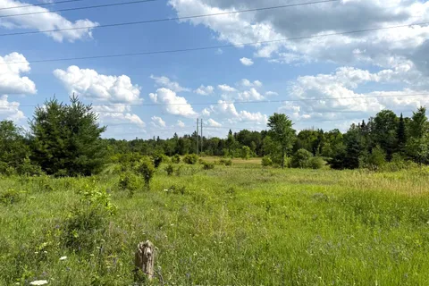 702 Part 16 Flat Rapids Road, ON K7S 3G8