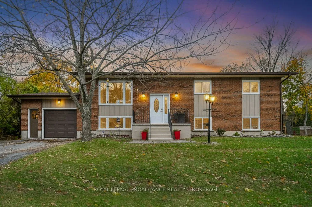 2 Potter Drive, ON K0H 2H0