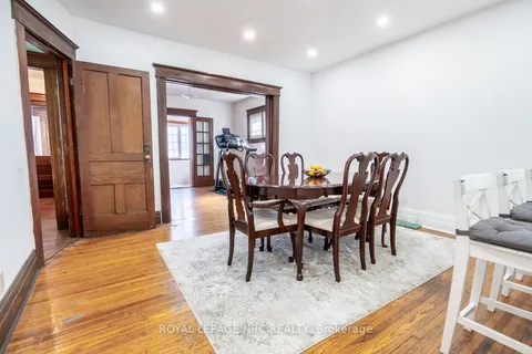 105 Lake Street, ON L2R 5X7