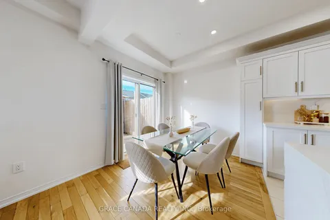 43 Bankfield Crescent, ON L8J 0C1