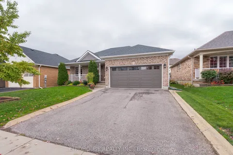 15 Thrushwood Trail, ON K9V 0B1