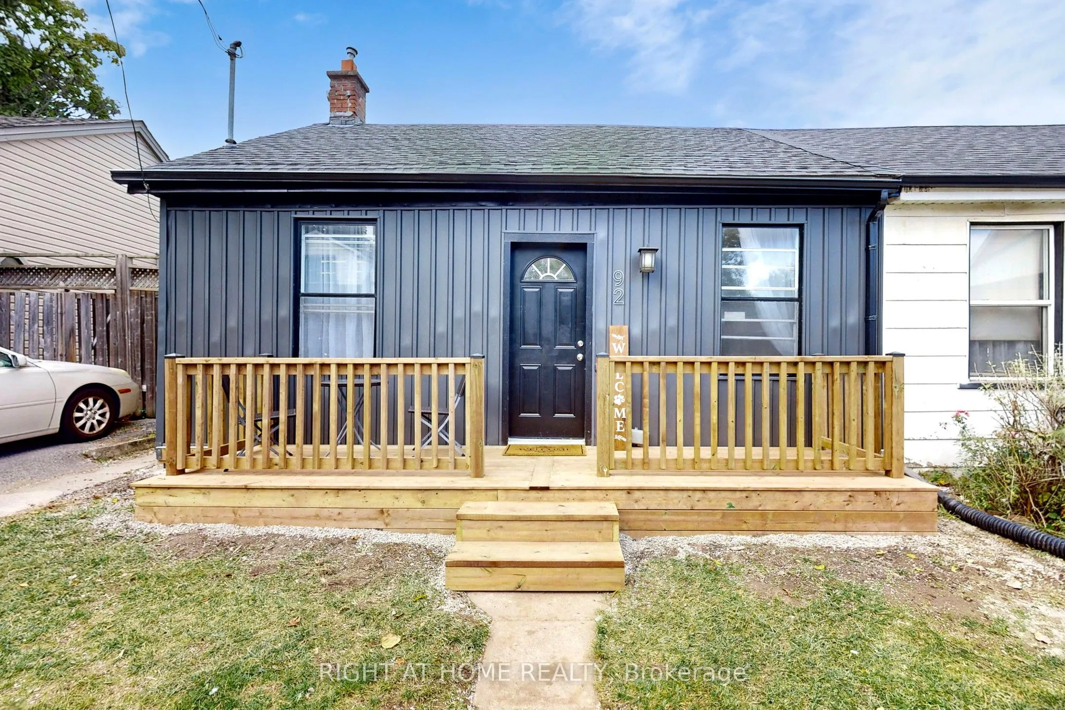 92 Aurora Street, ON L8N 2P7