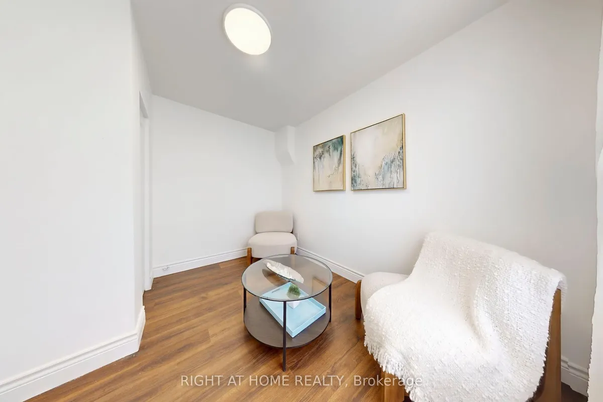 92 Aurora Street, ON L8N 2P7