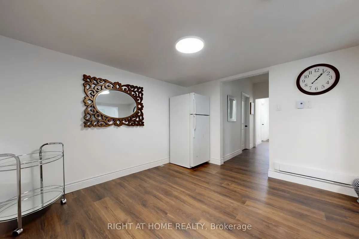 92 Aurora Street, ON L8N 2P7