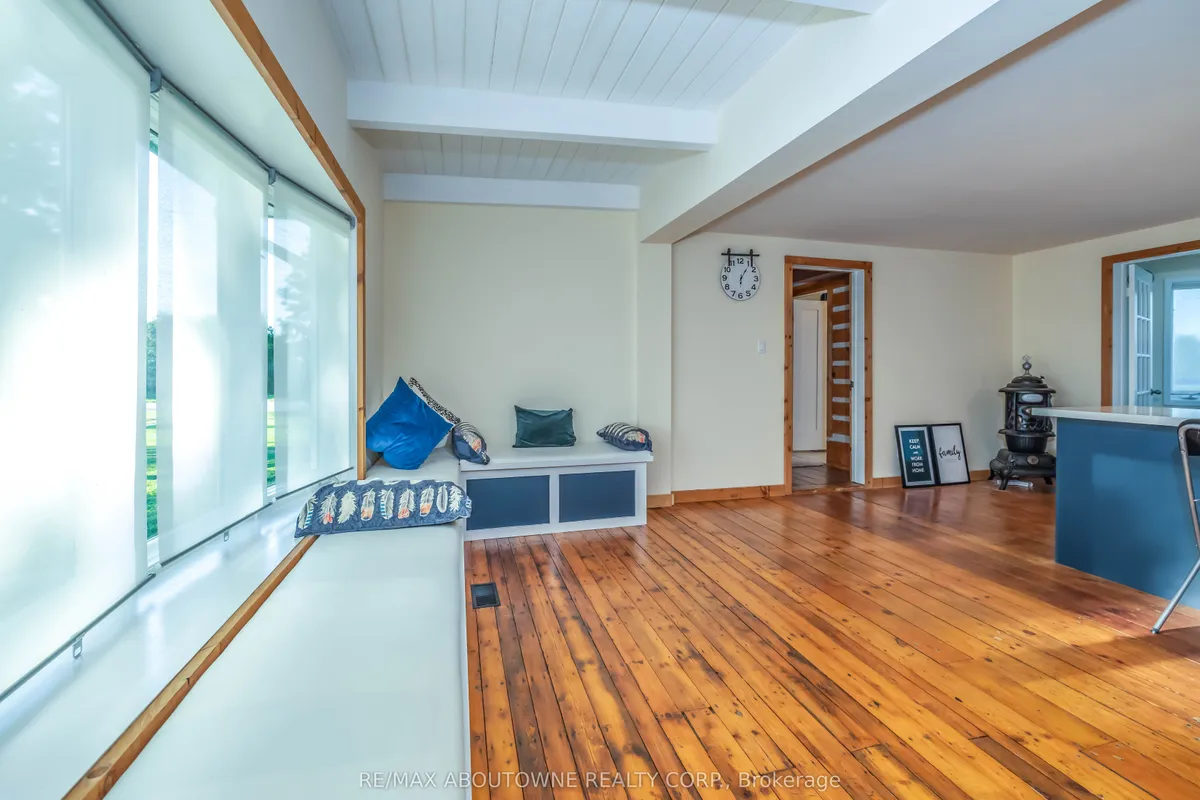 3276 Governors Road, ON L0R 1T0