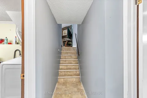 4 Meikle Drive, ON K0E 1P0