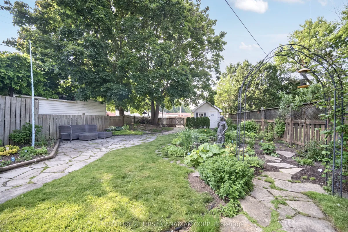 171 Mount Pleasant Avenue, ON N6H 1E3