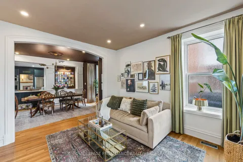 111 Dundas Street, ON K7R 1Z9