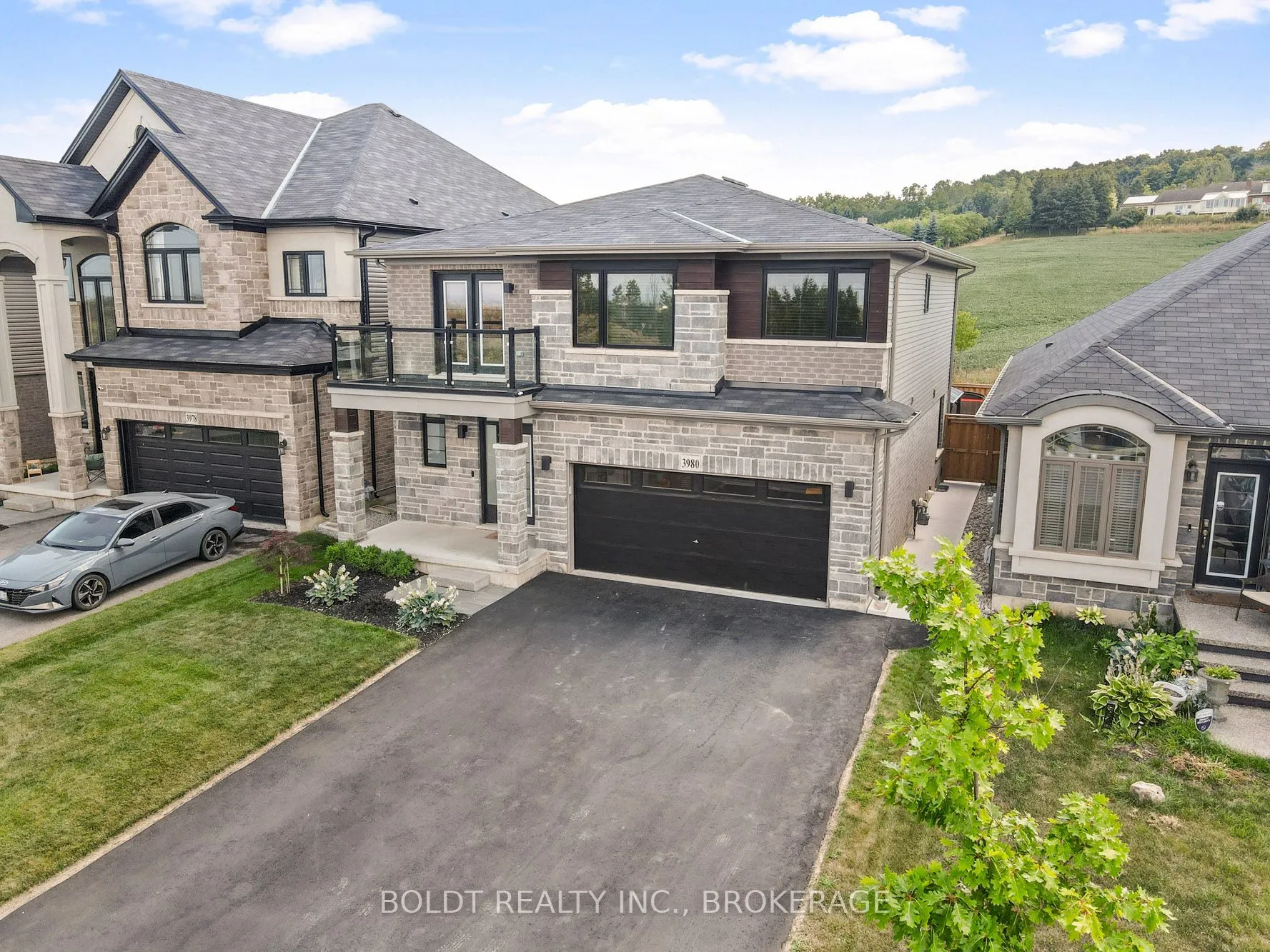 3980 Highland Park Drive, ON L3J 0T1