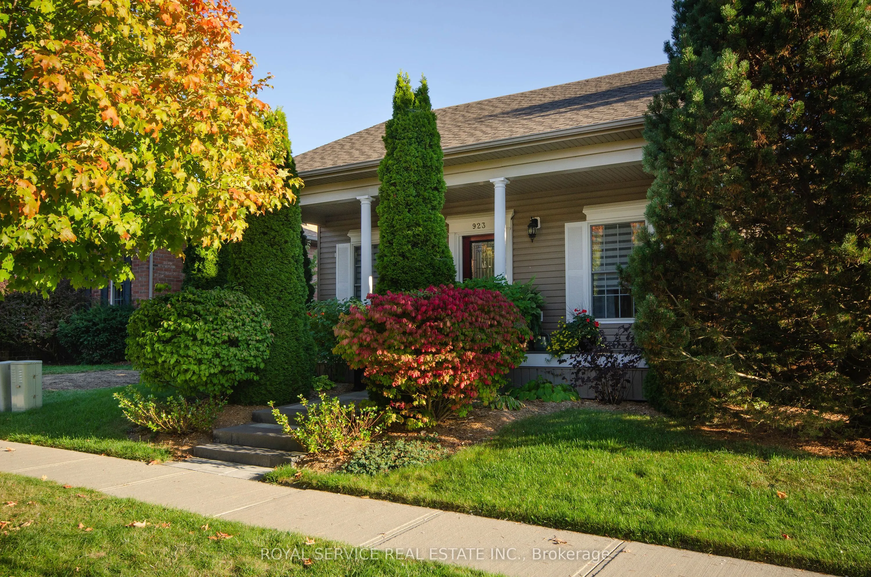 923 Caddy Drive, ON K9A 0B2