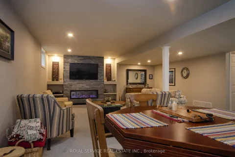 923 Caddy Drive, ON K9A 0B2