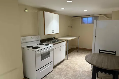 161 Catherine Street, ON N0G 2W0