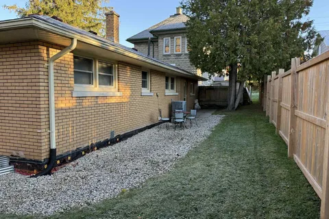 161 Catherine Street, ON N0G 2W0