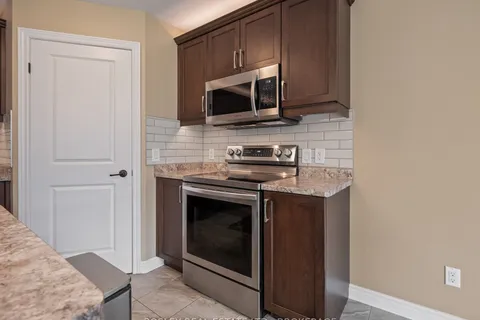 35 McFarland Street, ON L2V 0E5