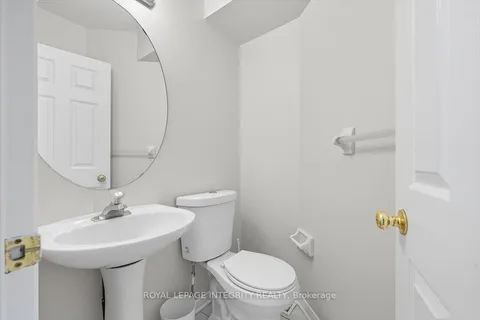 2949 Richmond Road, ON K2B 6S6