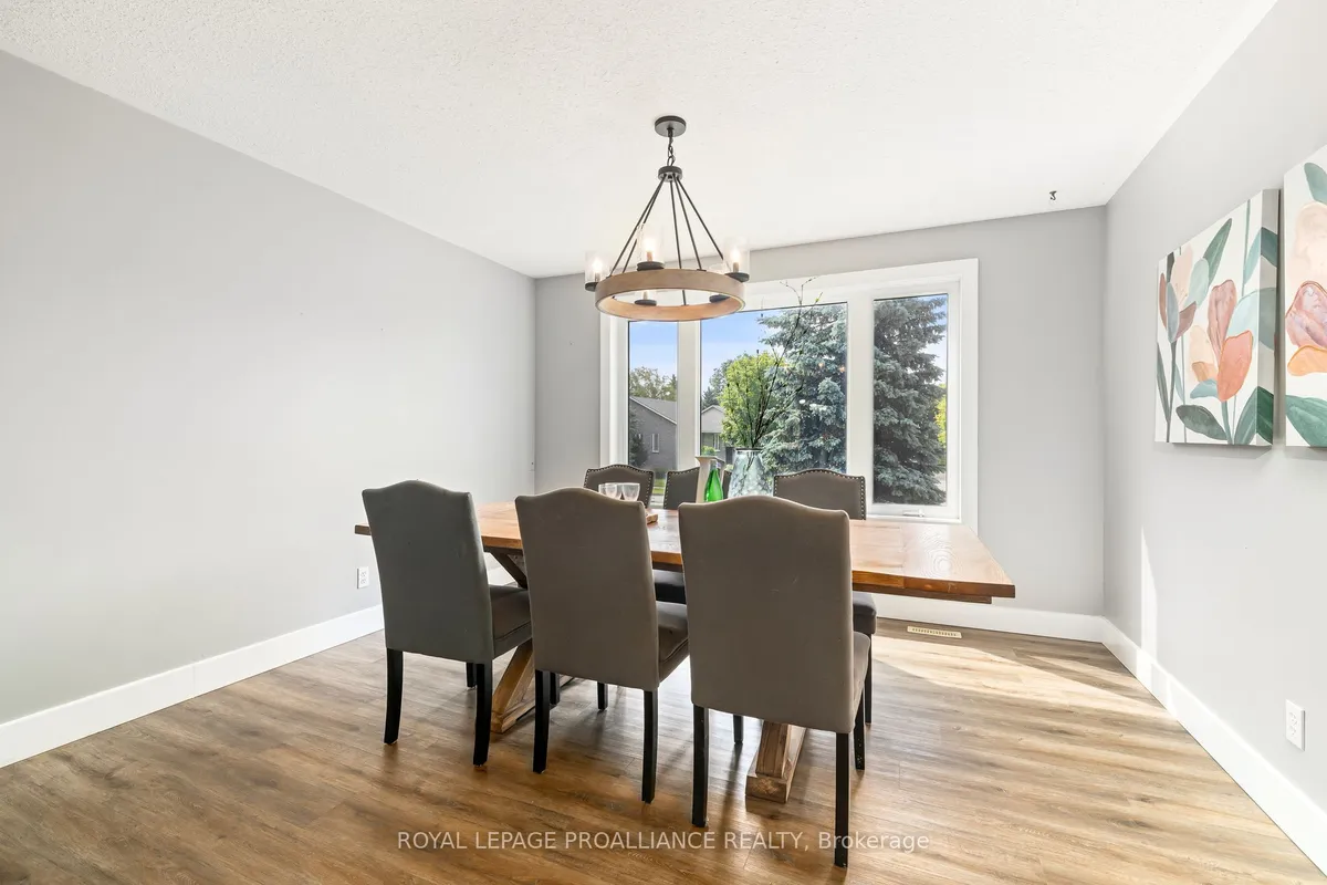 8 Henderson Lane, ON K0K 1H0