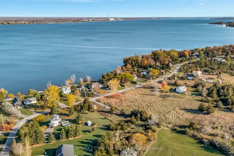 226 Prinyers Cove Crescent, ON K0K 2T0