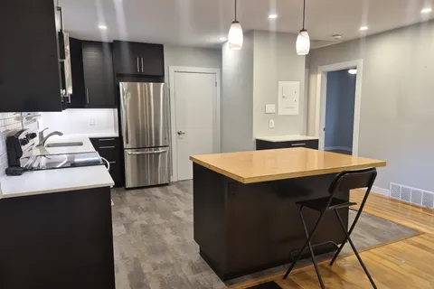 2529 Roman Avenue, ON K2B 7X8