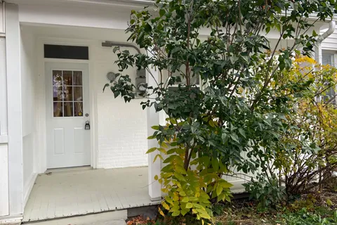 71 Buell Street, ON K6V 4Y4