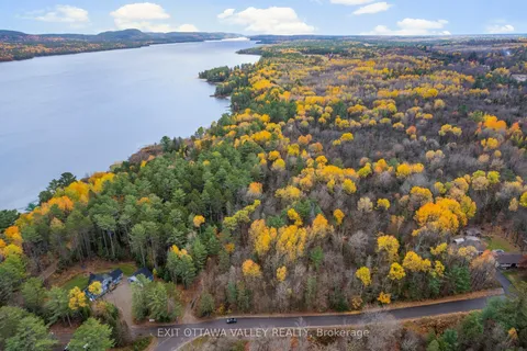 Part 11 Moores Road, ON K0J 1P0