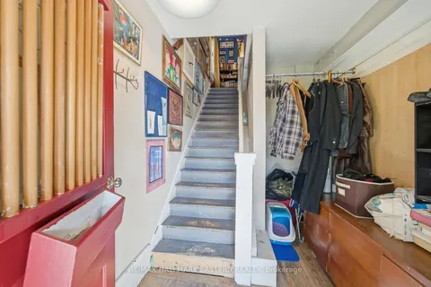 242 Dublin Street, ON K9H 3B8