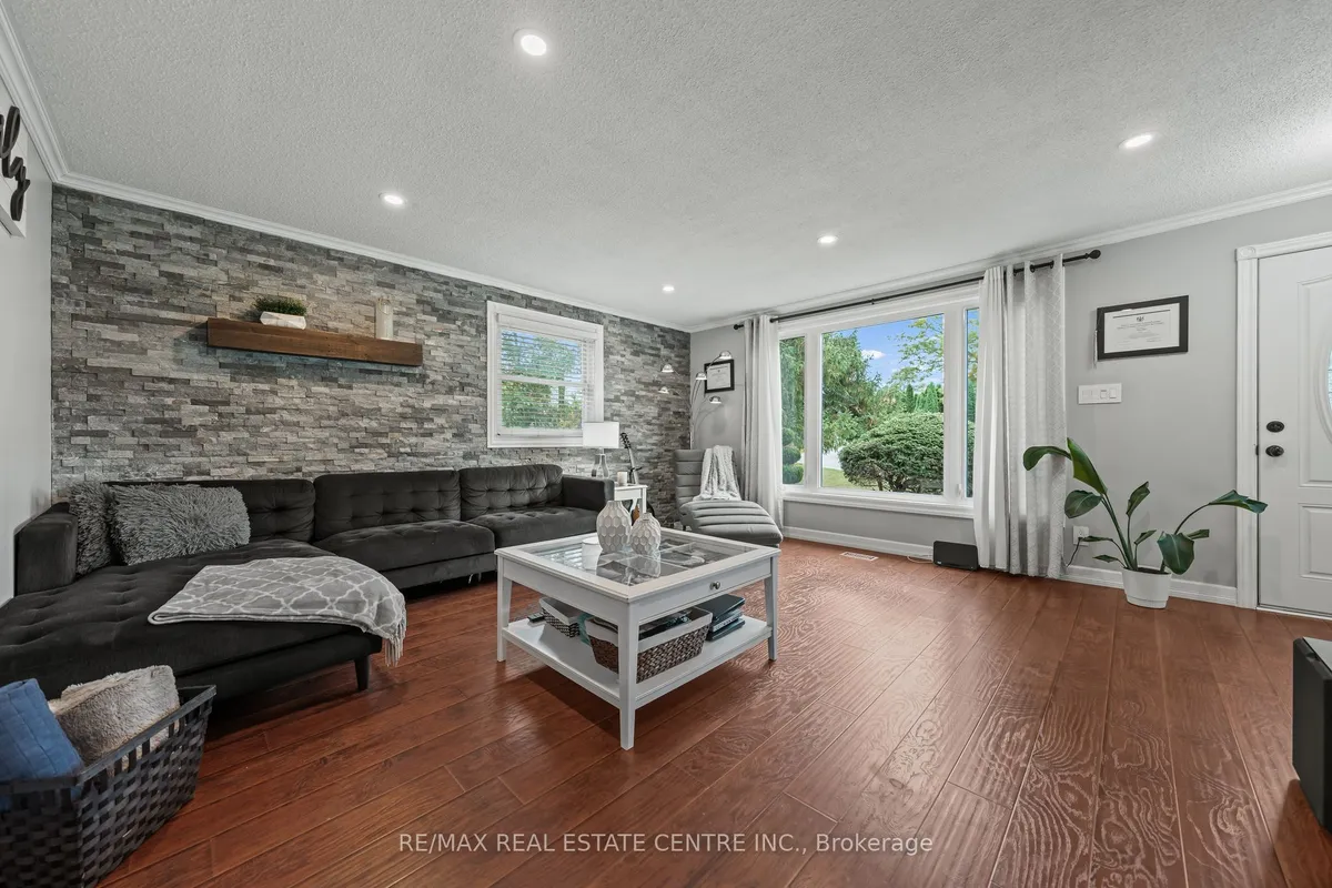 1 Hughson Street, ON N0B 1L0