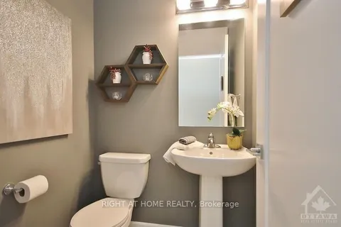 110 Lavatera Street, ON K1T 0R8