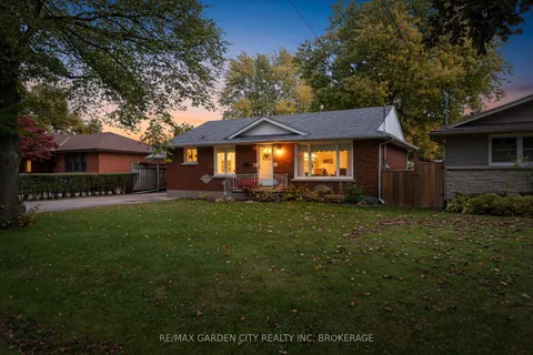 26 Howard Avenue, ON L2N 3X1