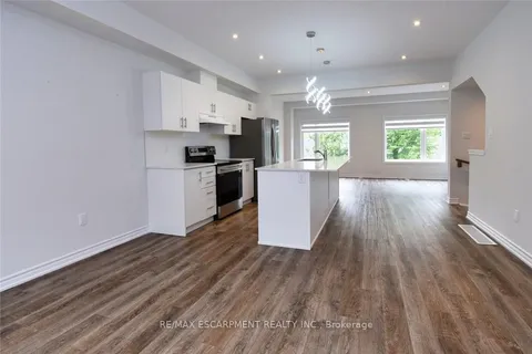 187 Wilson Street, ON L9G 1N4