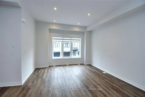 187 Wilson Street, ON L9G 1N4