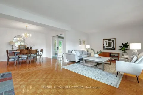 29 Qualicum Street, ON K2H 7H1