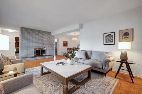 29 Qualicum Street, ON K2H 7H1