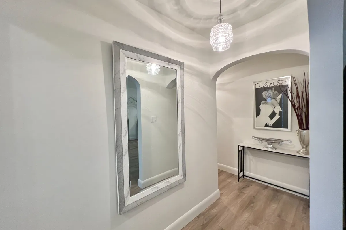 178 Burnham Street, ON K8N 3R9