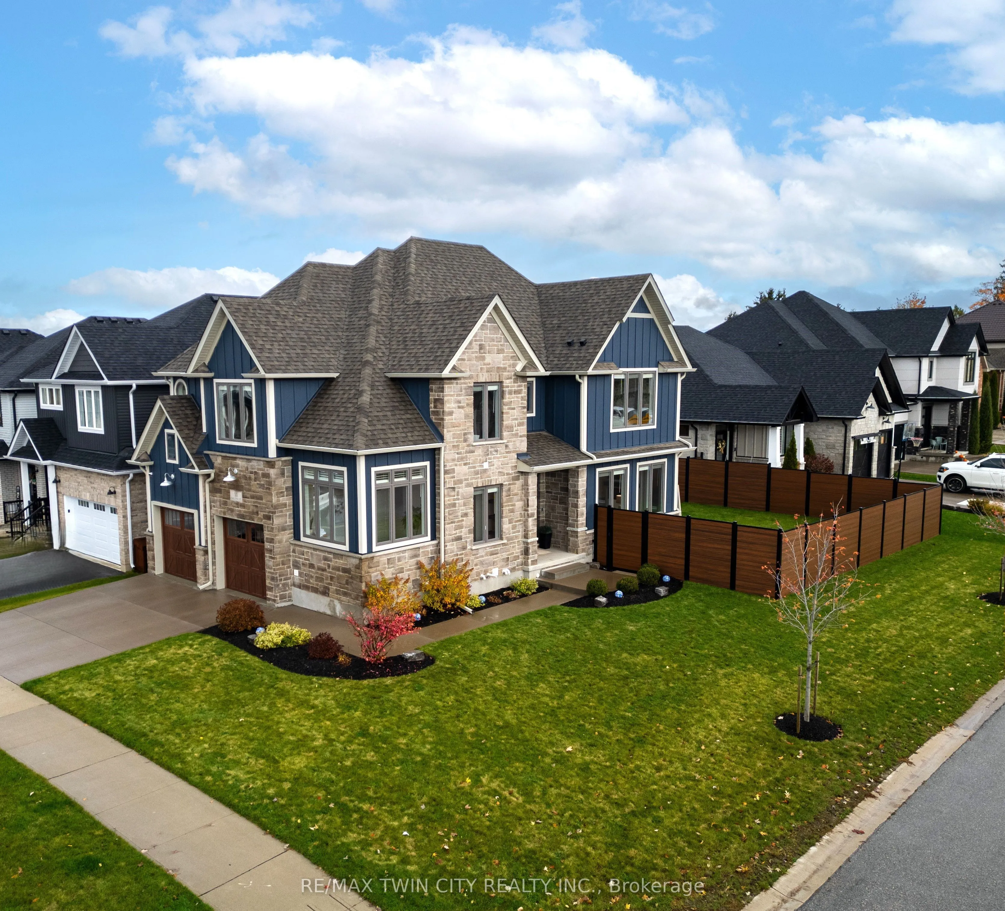 11 Galena Street, ON N0B 2T0