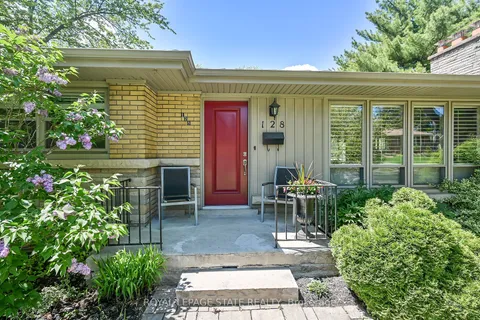 128 Oneida Boulevard, ON L9G 3C9