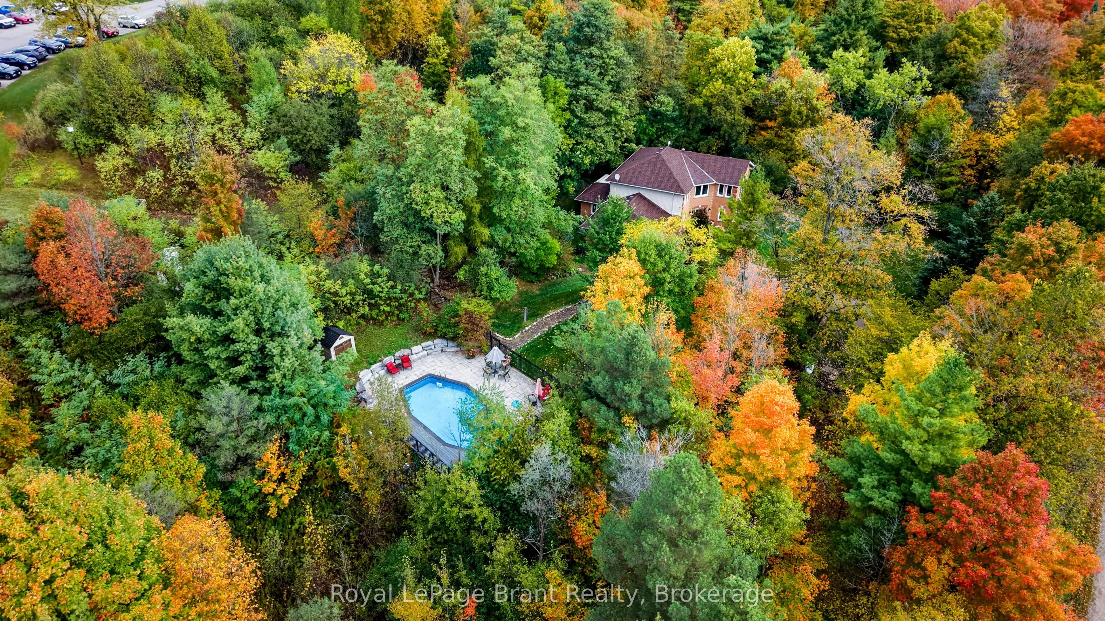 Detached 4 bedroom 3 bathroom at 7664 Maltby Road in Puslinch - MLS# X12484281