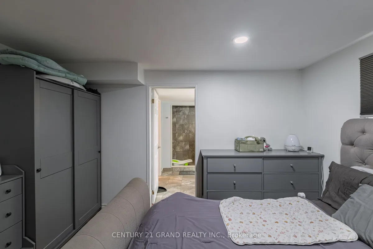 2104 Governors Road, ON L0R 1J0