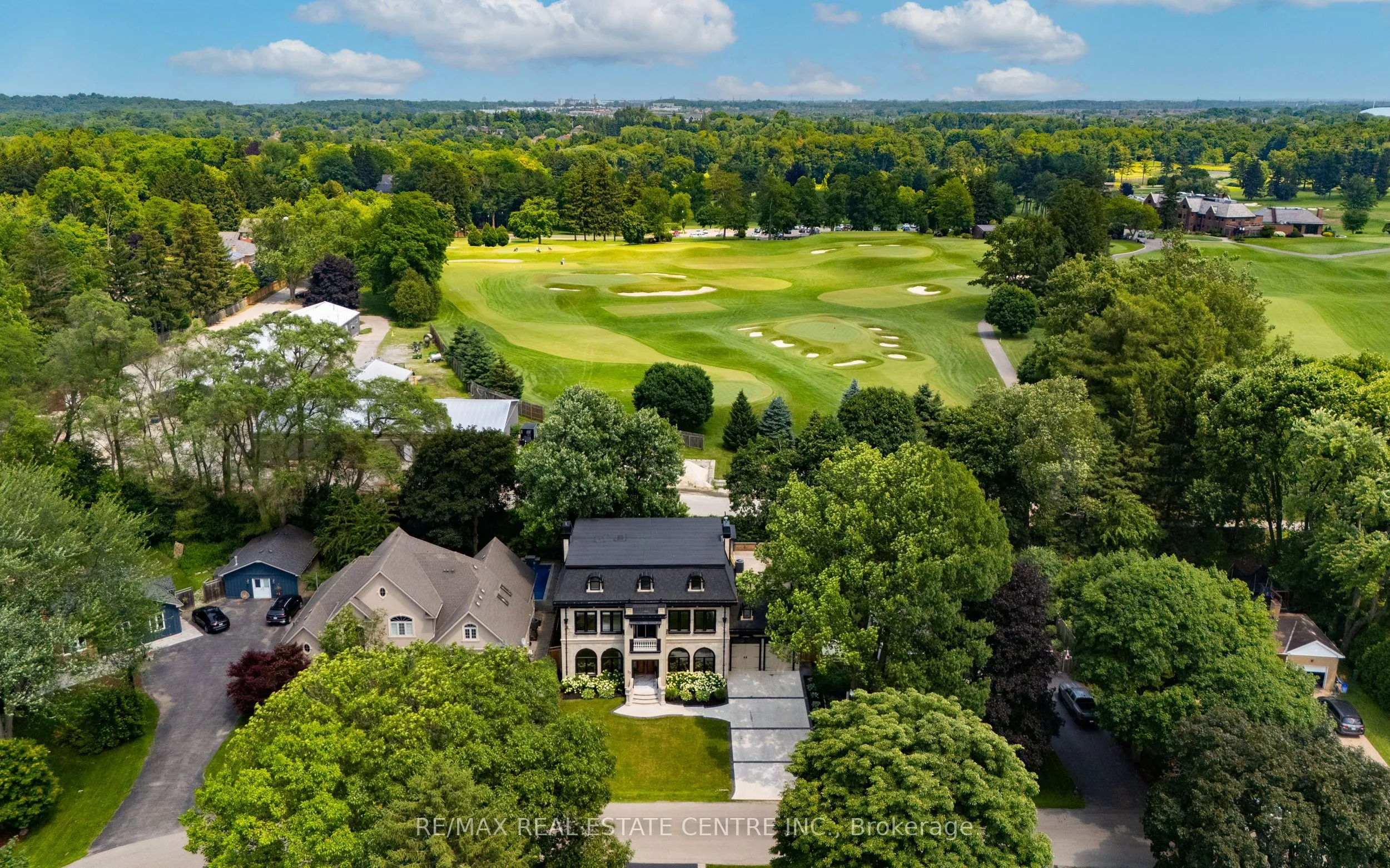 23 Cameron Drive, ON L9G 2L4