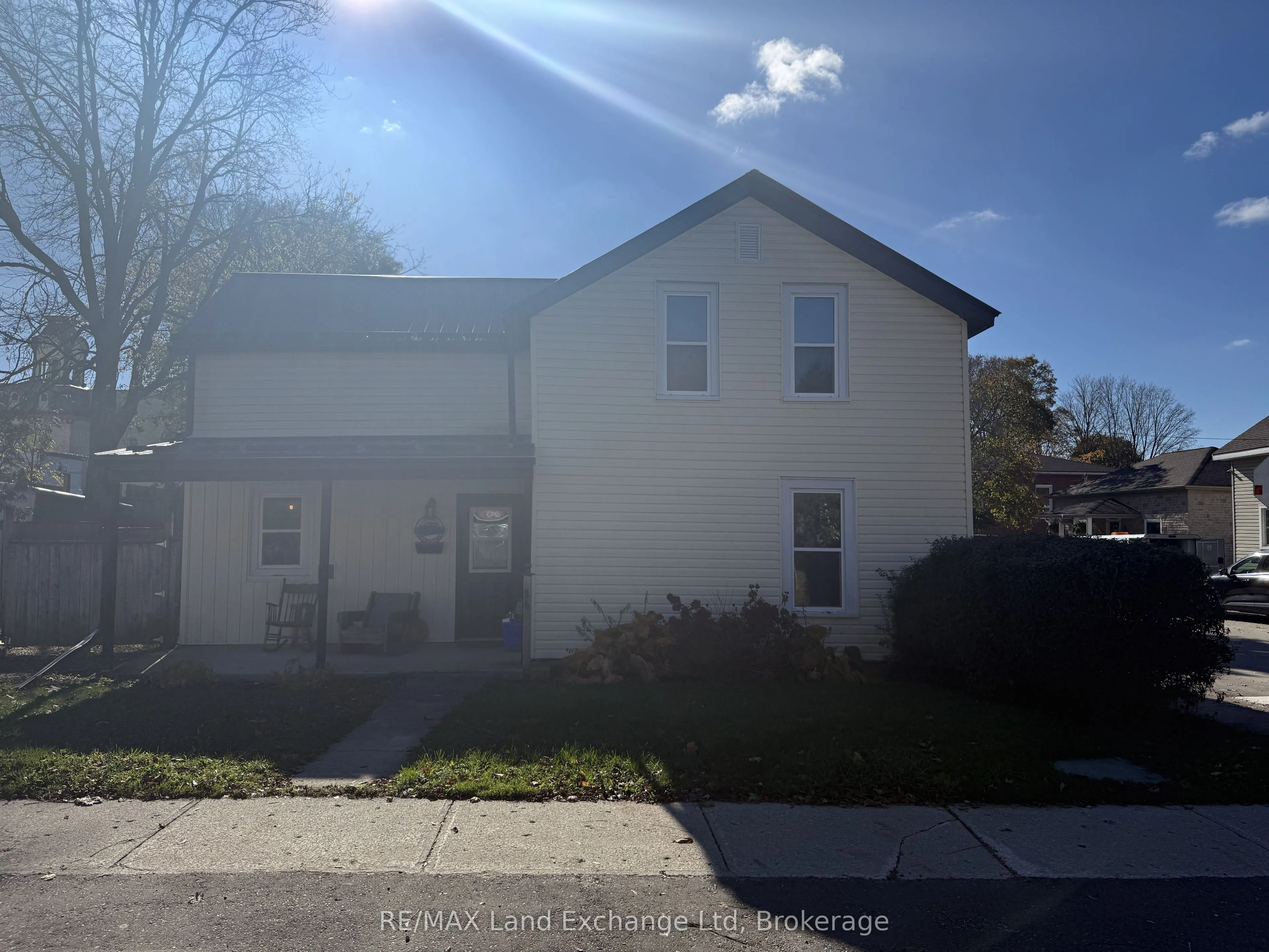 26 Patrick Street, ON N0G 2W0