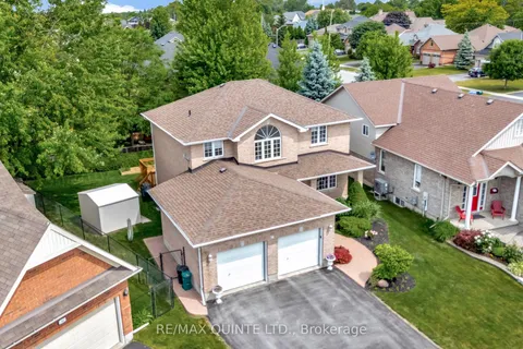 14 Hilton Place, ON K8P 5N2