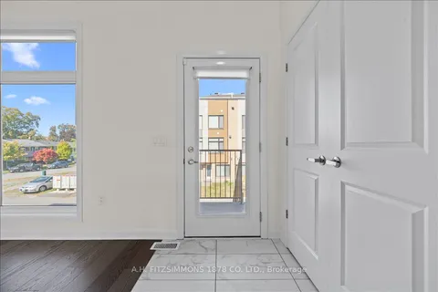 306 Foliage Private, ON K2H 0C5