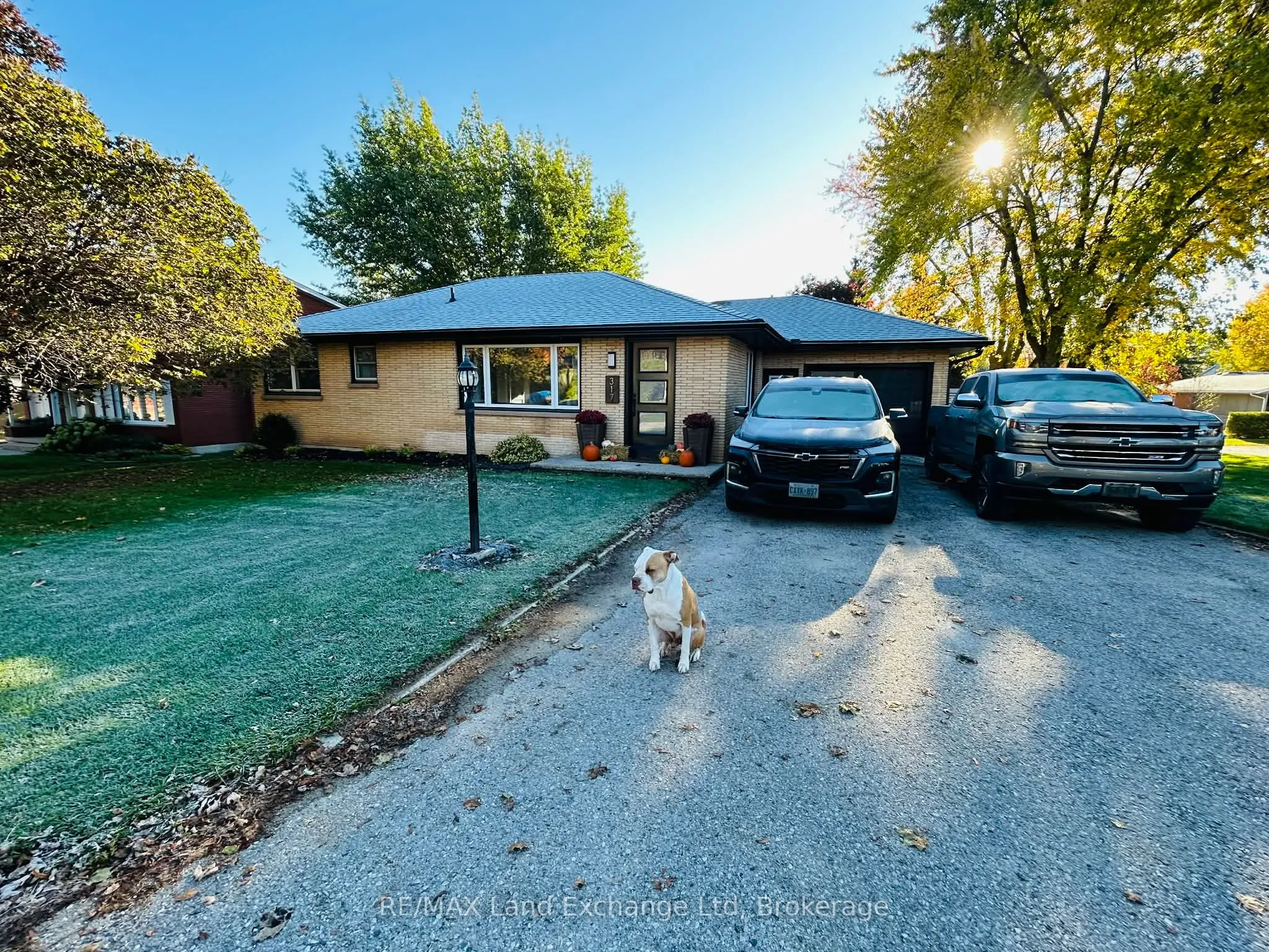 317 Carling Terrace, ON N0G 2W0